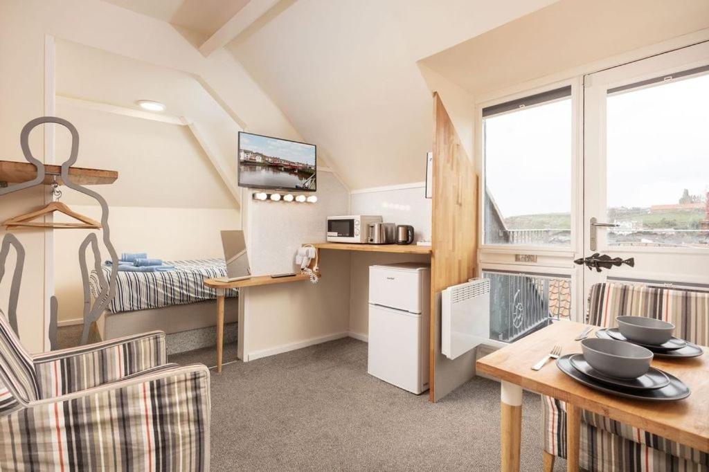 Silver Street Suites ウィットビー エクステリア 写真