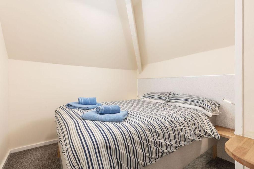 Silver Street Suites ウィットビー エクステリア 写真